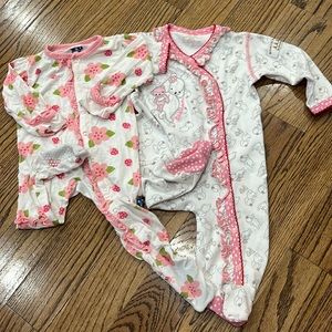 2 pairs of pjs for little girl